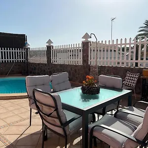  Villa Agradable Con Piscina 4 Dormitorios