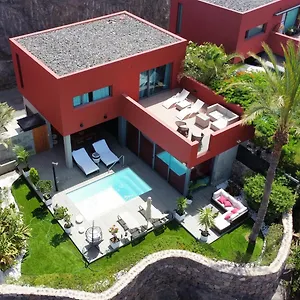 Villa Cooper